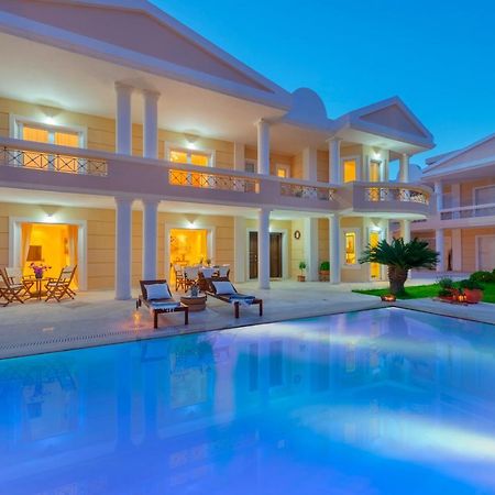 The Painters Luxurious Villa Анавісос Екстер'єр фото